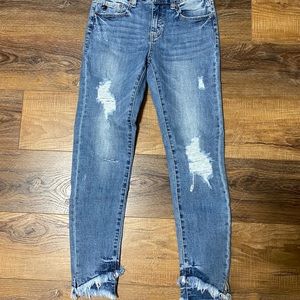 New With Tag Women KanCan Jeans Size 27